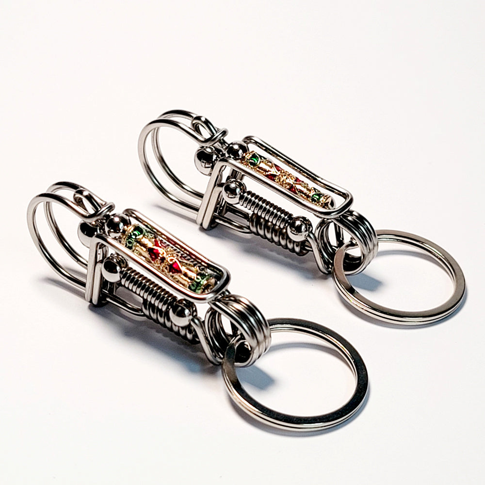 lucky wire keychain - tophatter.shop